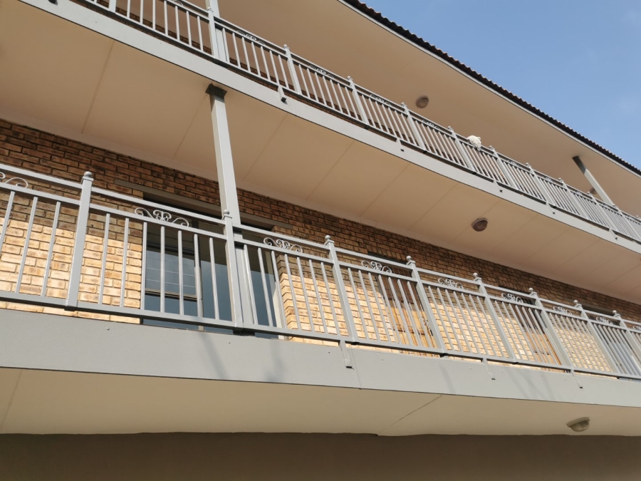 To Let 1 Bedroom Property for Rent in Die Bult North West